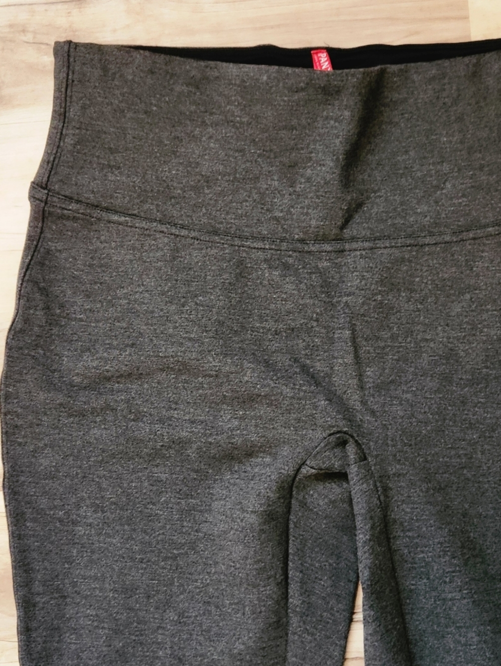 Spanx Ankle Length Ponte Leggings 20262R, Size Medium